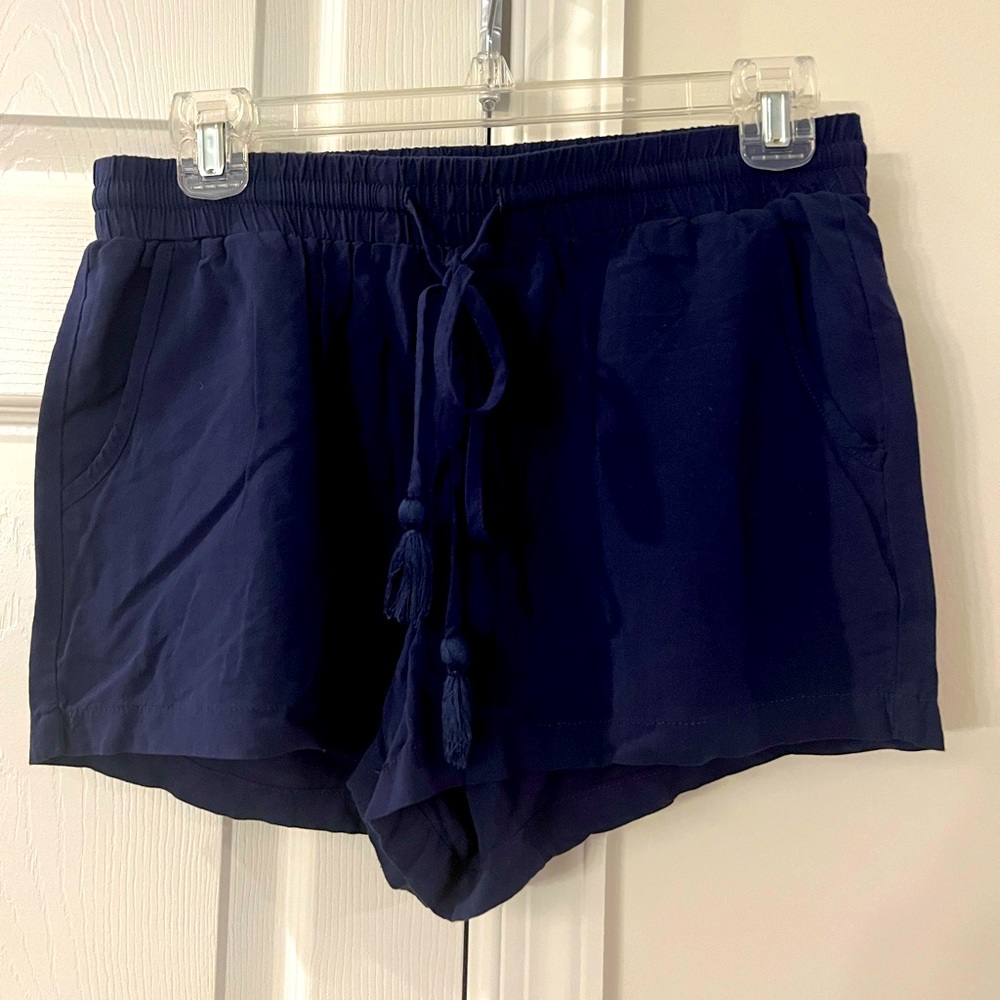 Navy blue flowy shorts atmosphere